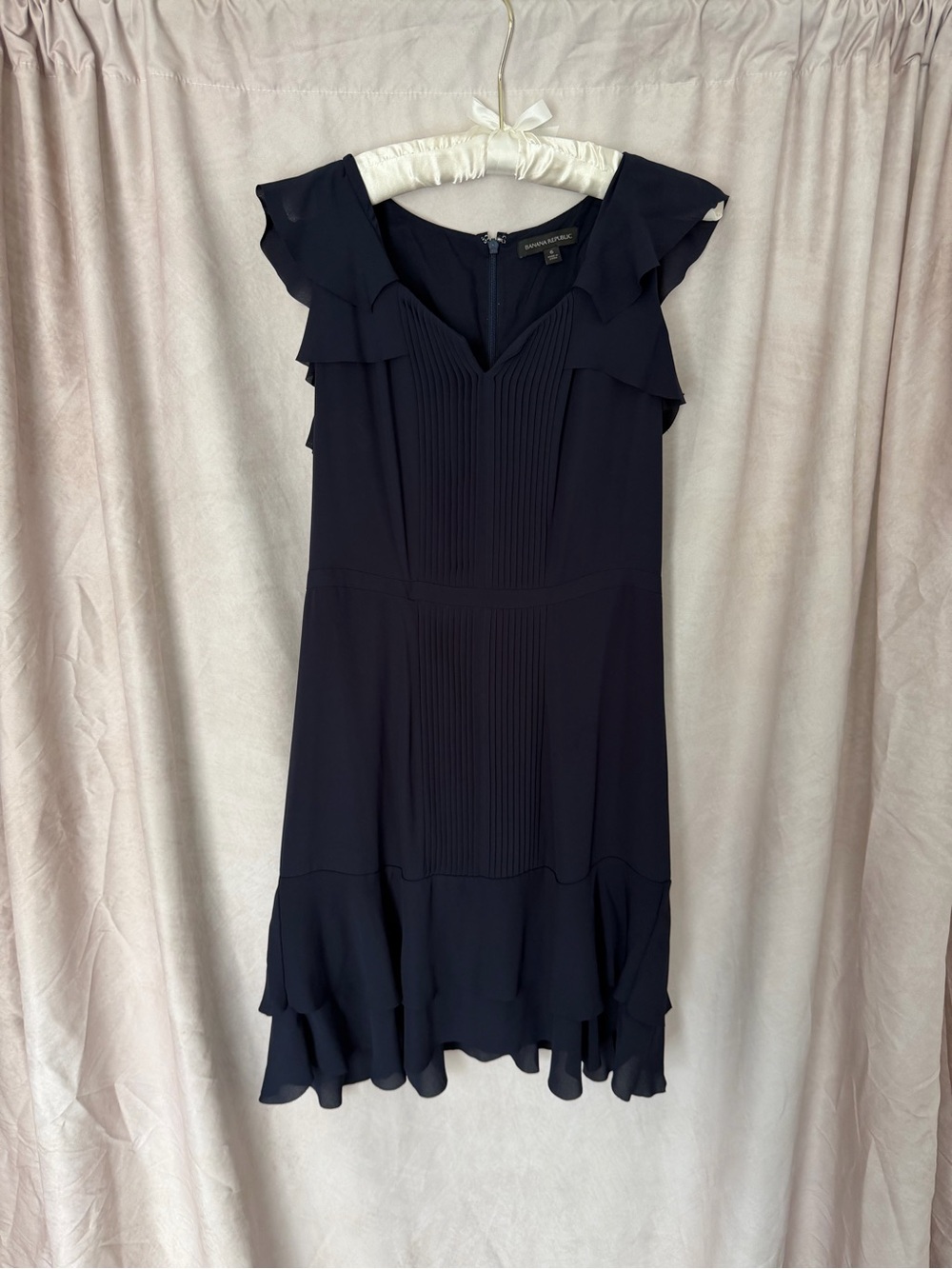Banana Republic Navy Ruffled V-Neck Midi Dress